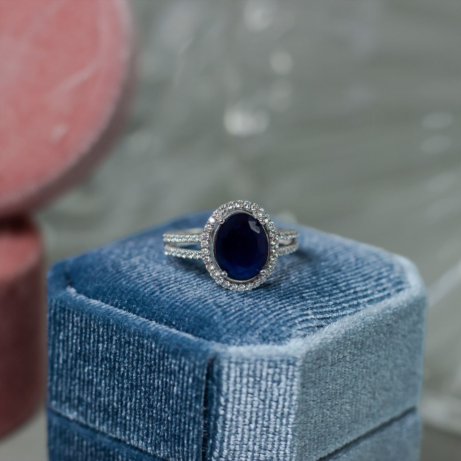 Ring Lathonia