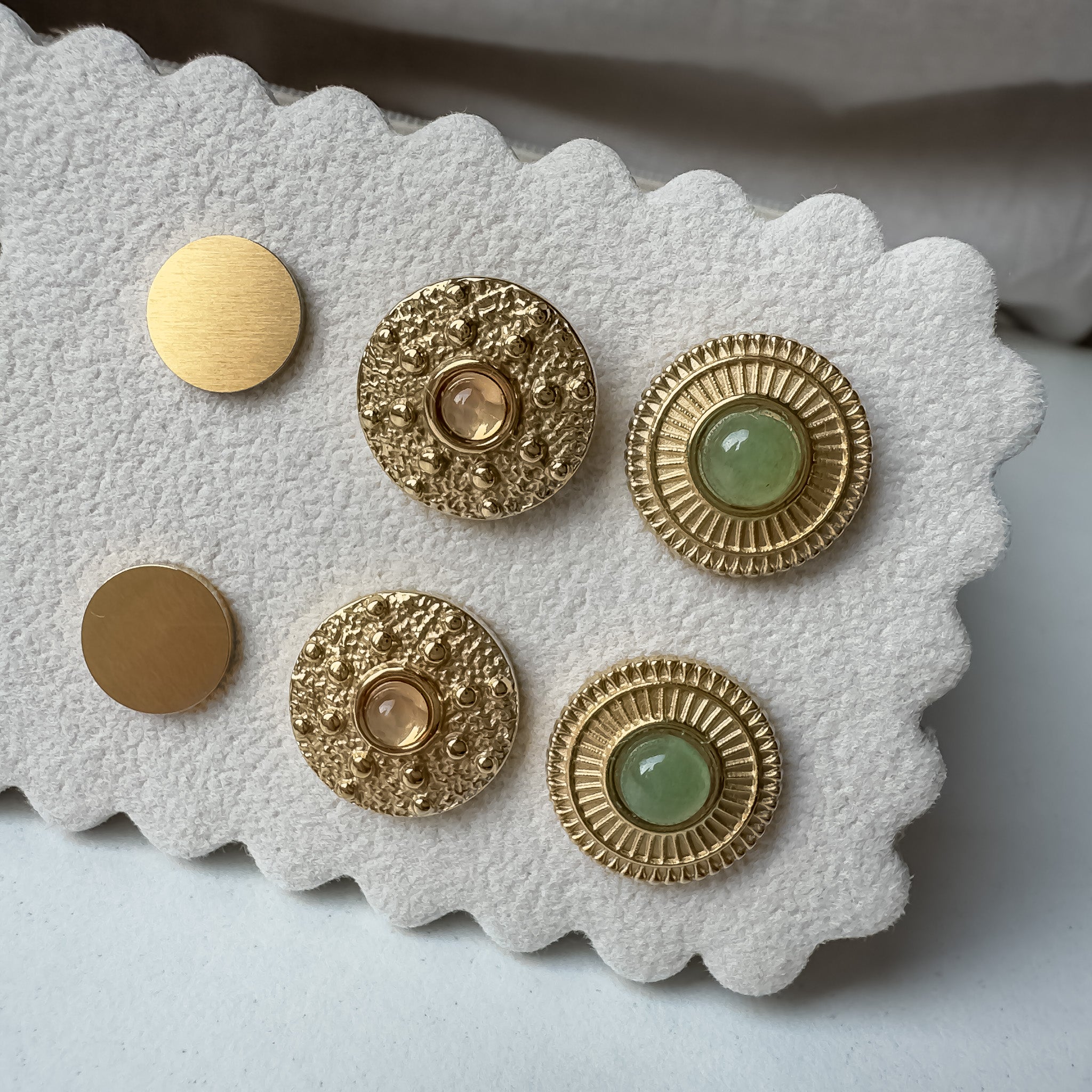 Ohrringe Maera mit Stein